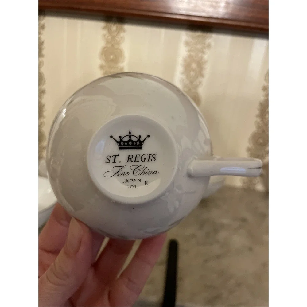 St Regis Fine China Coffee/Tea Cup ONLY 101 White‎ Floral, Silver Japan Set of 4
